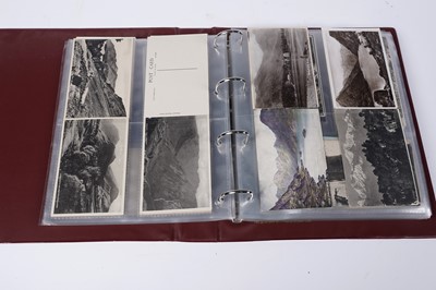 Lot 93 - A collection of early 20th Century and later postcards