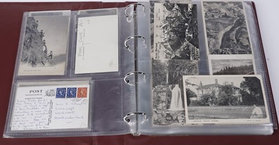 Lot 93 - A collection of early 20th Century and later postcards