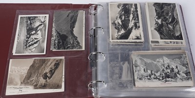 Lot 93 - A collection of early 20th Century and later postcards