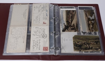 Lot 93 - A collection of early 20th Century and later postcards
