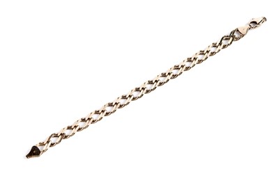Lot 599 - A 9ct yellow gold fancy link chain bracelet