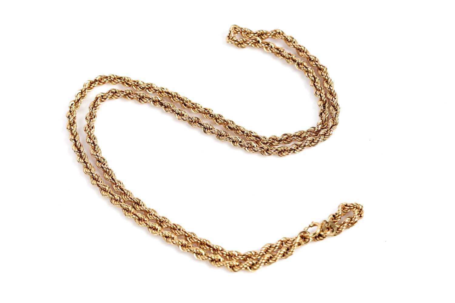 Lot 601 - A 9ct yellow gold ropetwist chain necklace