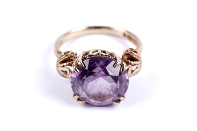 Lot 101 - An amethyst cocktail ring