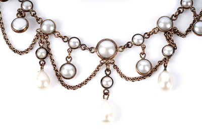 Lot 166 - Two various pearl necklaces