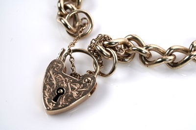 Lot 646 - A 9ct yellow gold bracelet