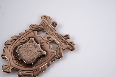 Lot 636 - A selection of gold and other jewellery