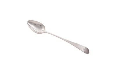 Lot 165 - A George III Scottish provincial silver basting spoon