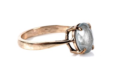 Lot 126 - A synthetic spinel ring; and pendant