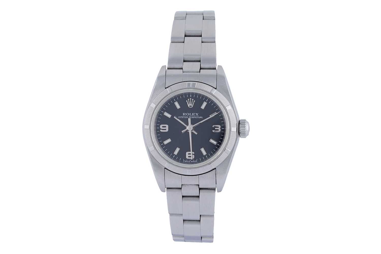 Lot 402 - Rolex Oyster Perpetual: a steel cased lady's automatic wristwatch