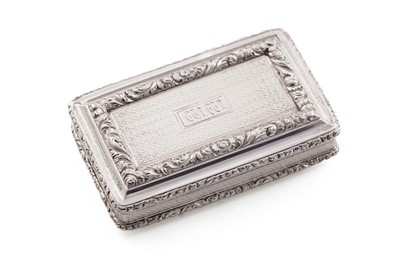 Lot 216 - A George IV silver snuff box