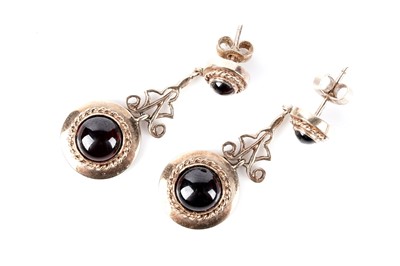 Lot 156 - A pair of garnet drop earrings