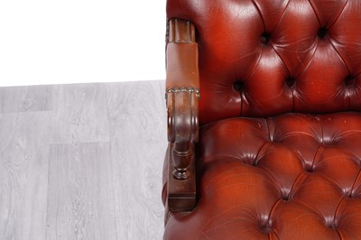 Lot 8 - Ring Mekanikk, Norway: a Chesterfield style desk chair
