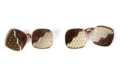 Lot 183 - A pair of Art Deco 9ct rose gold cufflinks