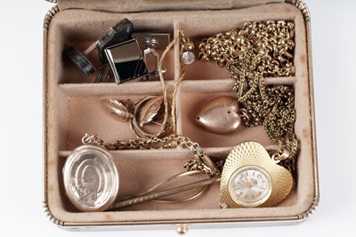 Lot 191 - A collection of gold and other jewellery