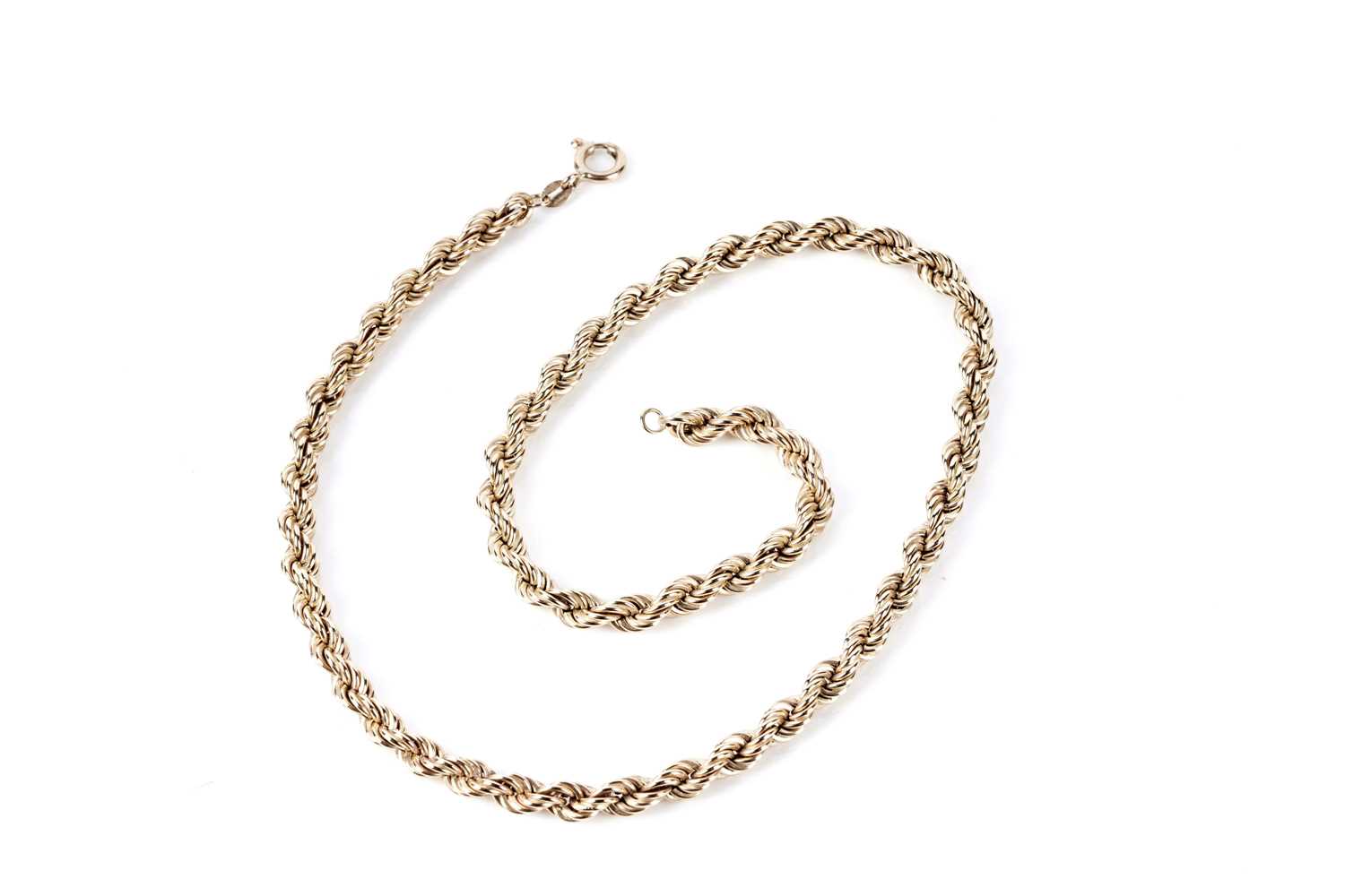 Lot 192 - A 9ct yellow gold ropetwist chain necklace