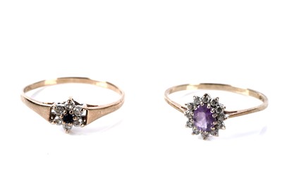 Lot 196 - A selection of gold jewellery