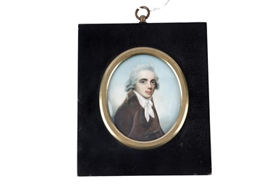 Lot 917 - Attributed to George Place - Portrait of a gentleman | miniature