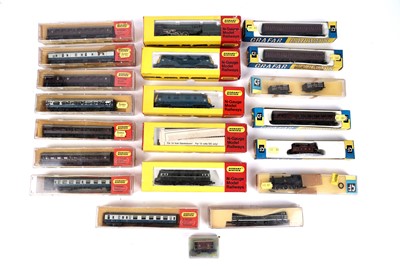 Lot 934 - A collection of ‘N’ gauge model railway