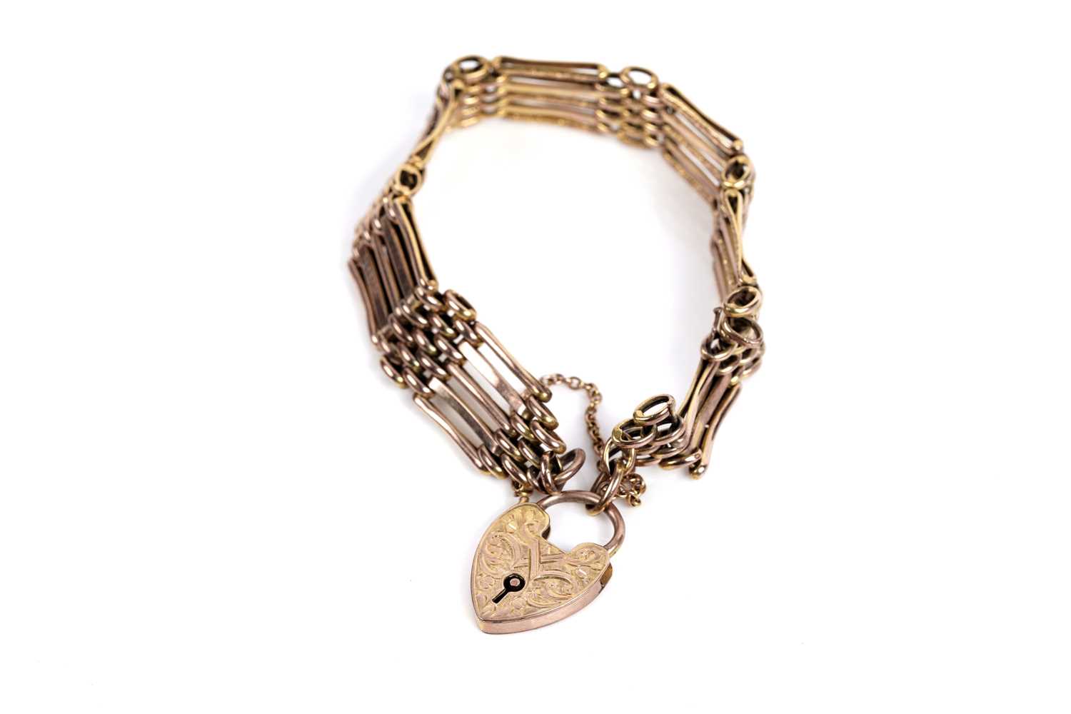 Lot 639 - A 9ct rose gold gatelink bracelet