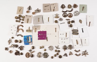 Lot 101 - A large selection of British military cap badges, collar badges, titles and buttons
