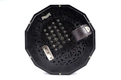 Lot 15 - A Lachenal 'Edeophone' concertina