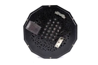 Lot 15 - A Lachenal 'Edeophone' concertina