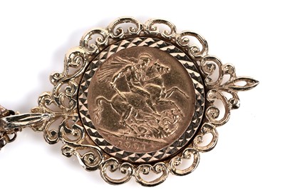 Lot 693 - A Queen Victoria gold sovereign pendant necklace