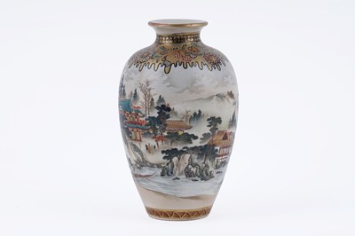 Lot 842 - A Japanese earthenware vase