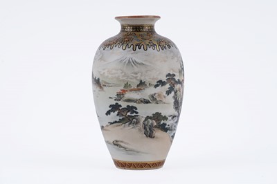 Lot 842 - A Japanese earthenware vase