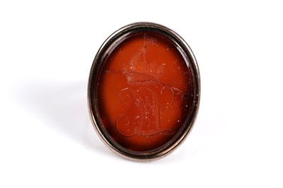 Lot 509 - A Georgian carnelian intaglio seal signet ring