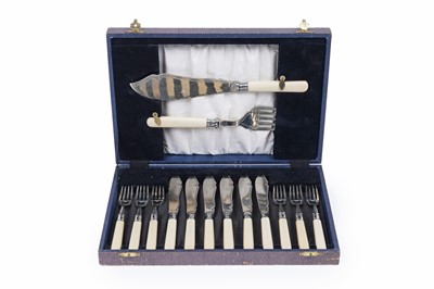 Lot 934 - A selection of silver and plated wares; and a boxed cut-glass decanter and glasses
