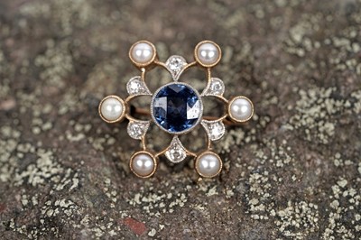 Lot 535 - An antique sapphire, pearl, and diamond brooch