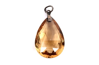 Lot 545 - A citrine rose cut pendant