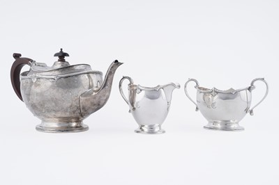 Lot 12 - A George V silver three-piece tea service