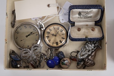 Lot 542 - Antique costume jewellery and watches