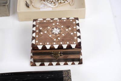 Lot 542 - Antique costume jewellery and watches