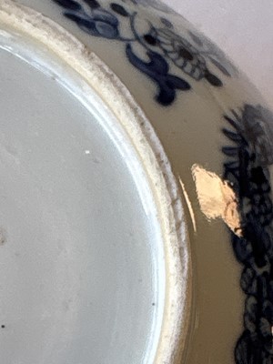 Lot 807 - Four Chinese bowls