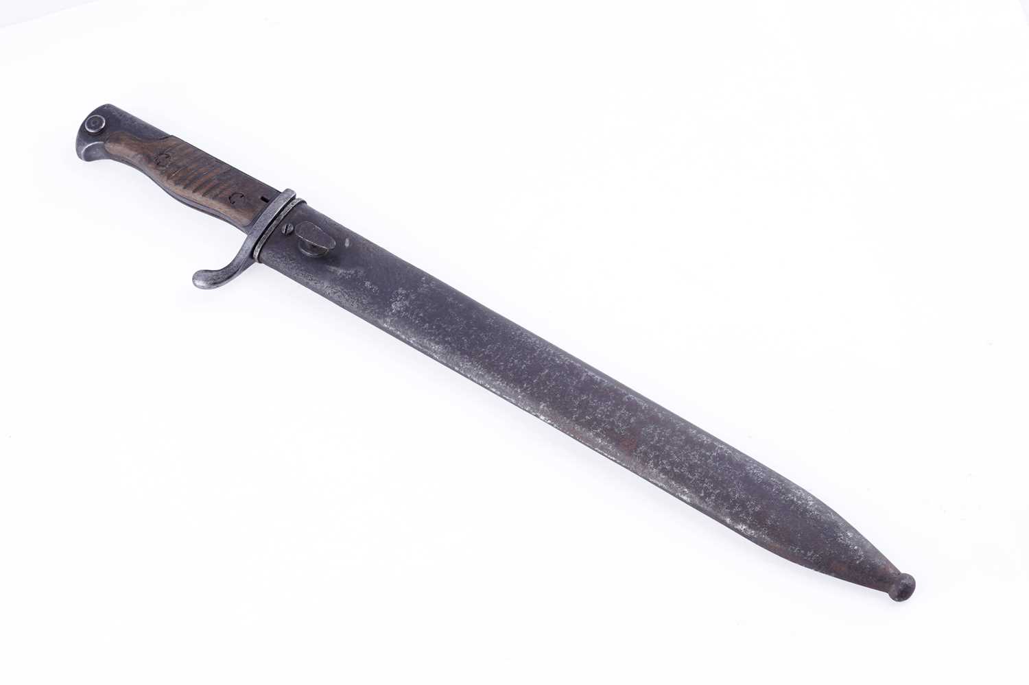 Lot 290 - A First World War Imperial German 1898/05 pattern Mauser bayonet