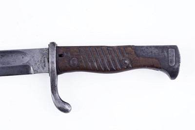 Lot 290 - A First World War Imperial German 1898/05 pattern Mauser bayonet