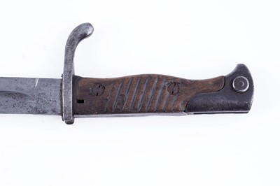 Lot 290 - A First World War Imperial German 1898/05 pattern Mauser bayonet