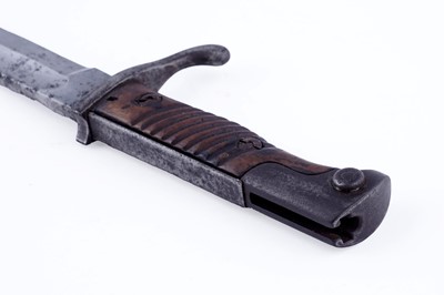 Lot 293 - An Imperial German S98/05 pattern bayonet