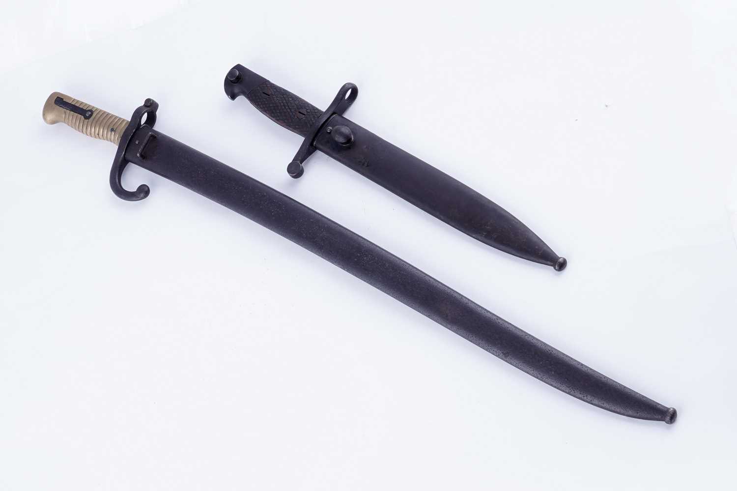 Lot 294 - A Frech Chassepot bayonet; and a Spanish Bolo bayonet