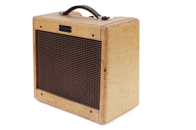 Lot 161 - A 1961 Fender Tweed 2-Watt Champ amp