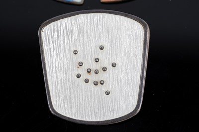 Lot 562 - Danish Modernist silver brooches and pendants
