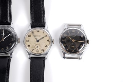 Lot 782 - Five Russian manual wind wristwatches