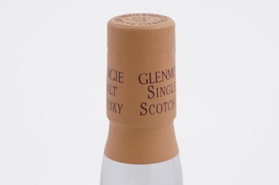 Lot 50 - A Glenmorangie 10 year old Single Malt Scotch Whisky tasting set; and another bottle