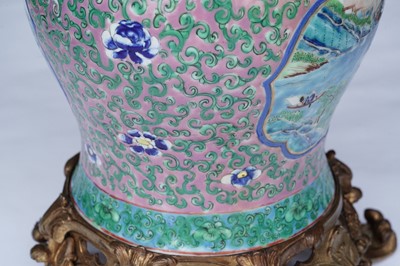 Lot 820 - A 19th Century Canton vase