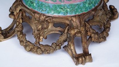 Lot 820 - A 19th Century Canton vase