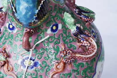 Lot 820 - A 19th Century Canton vase