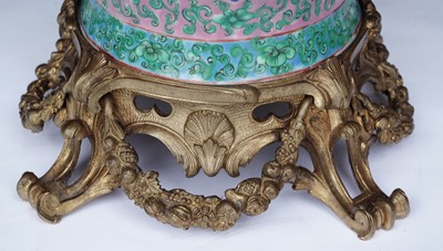 Lot 820 - A 19th Century Canton vase